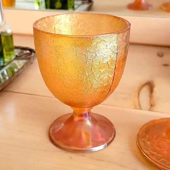 Vintage Depression Glass Amber Iridescent Textured Candy Dish - Picture 5 of 5